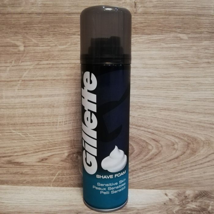 Піна для гоління Gillette Sensitive 200 ml