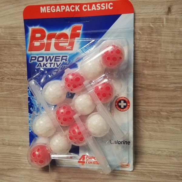 Туалетний блок Bref Chlorine Сила Актив