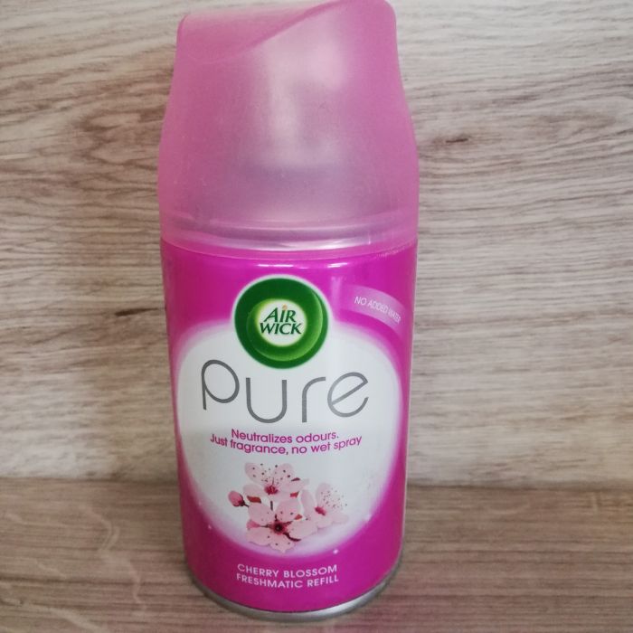 Змінний аерозольний балон Air Wick Freshmatic Вишневий колір